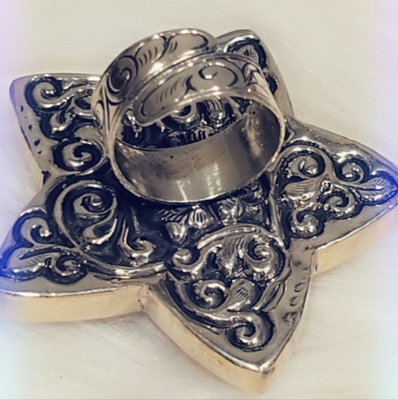 Huge 🌟 Star Turquoise Handcrafted Tibetan Ring - Picture 3 of 6